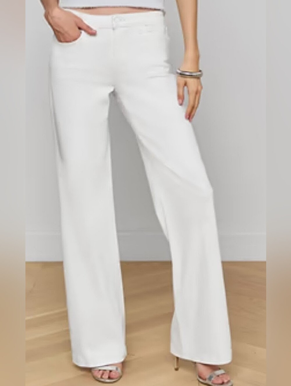 L'Agence Joanne Low-Rise Wide-Leg Jean